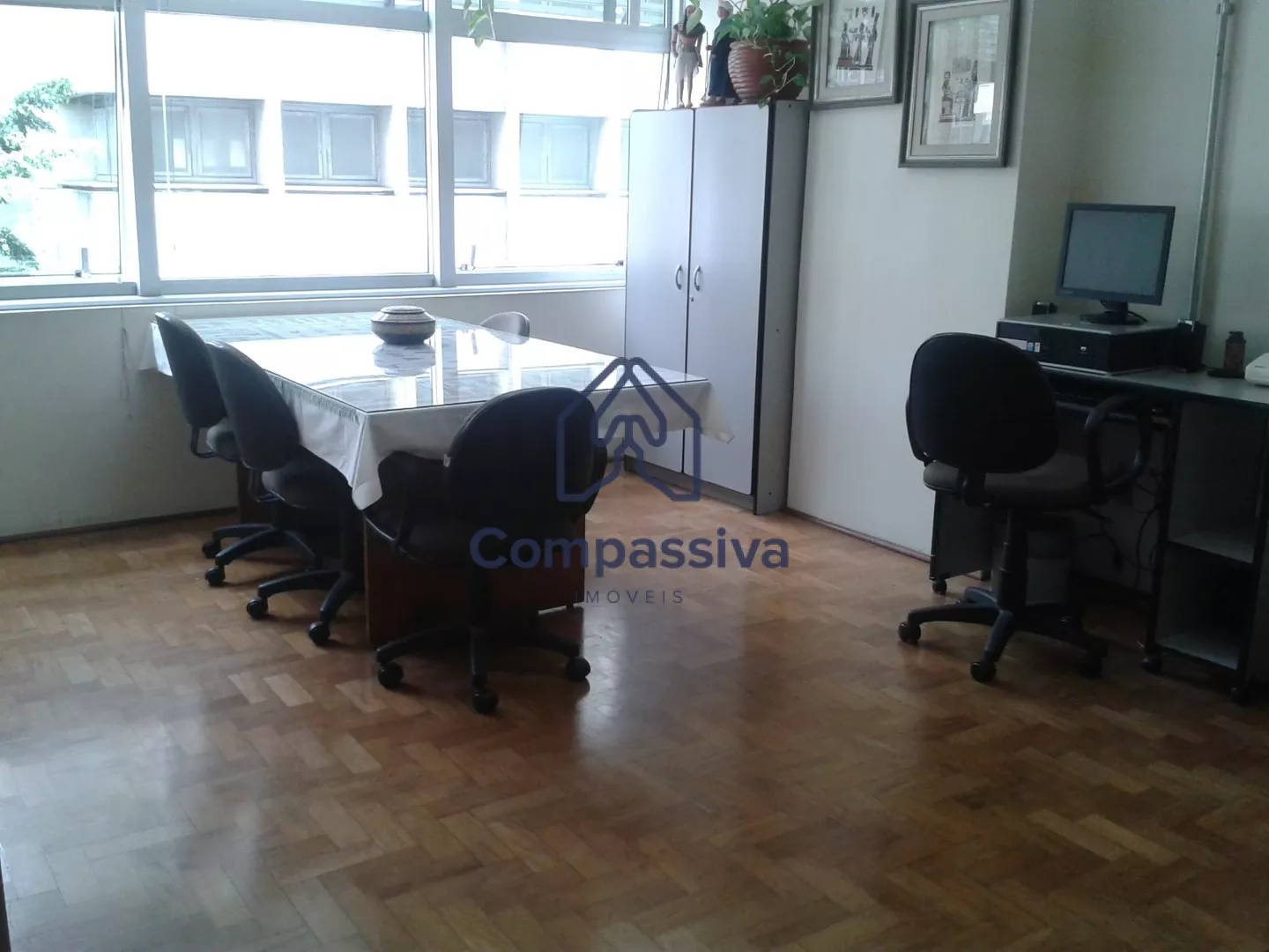 VENDE-SE Sala comercial